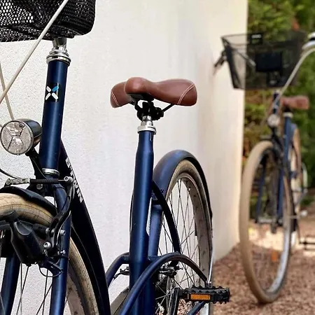 Les Amourettes - 2 Min A Pied - Jardin *