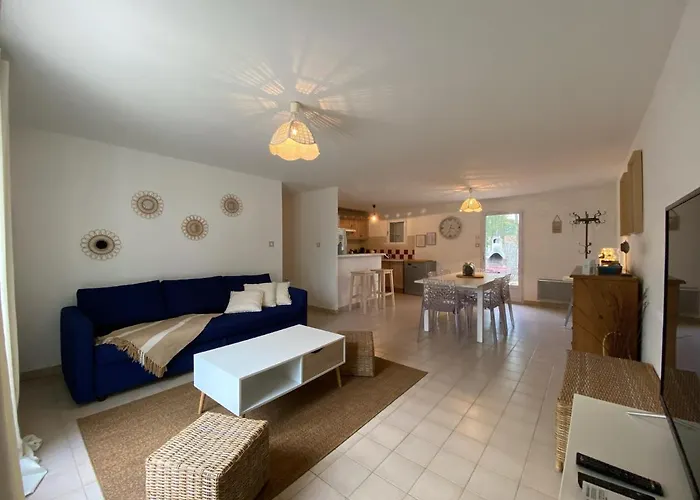 Les Amourettes - 2 Min A Pied - Jardin Villa